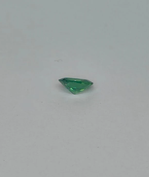 3.32ct Natural Green Zircon Oval Cut Loose Gemstone From Cambodia — view 4